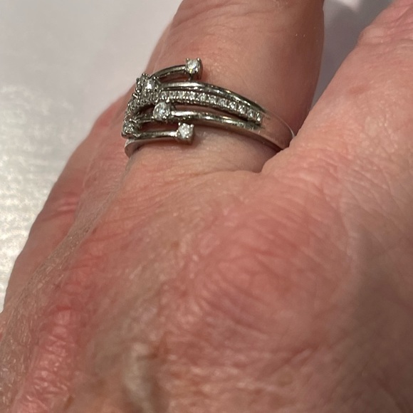 Scattered MOISSANITE BLING ring! 925 & Triple Rhodium Plated. Color D, VVS1 - Picture 3 of 7